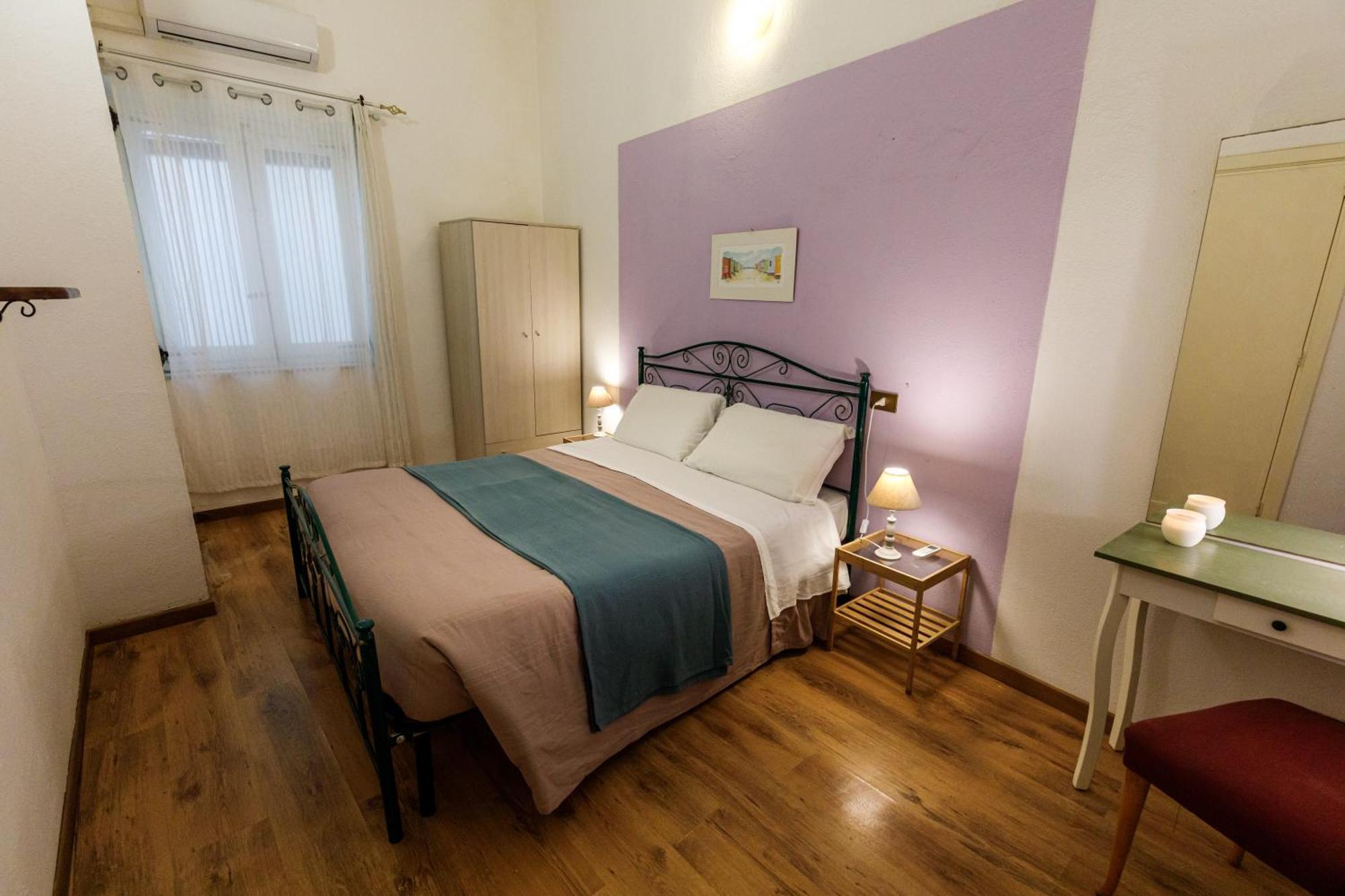 Onlyrooms III - Recommended For Under 30S Cagliari Exteriér fotografie