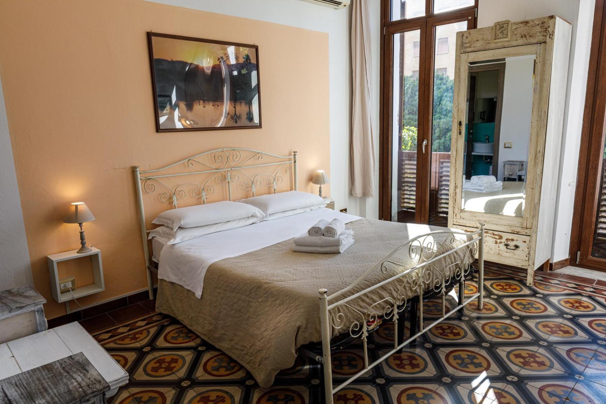 Onlyrooms III - Recommended For Under 30S Cagliari Exteriér fotografie