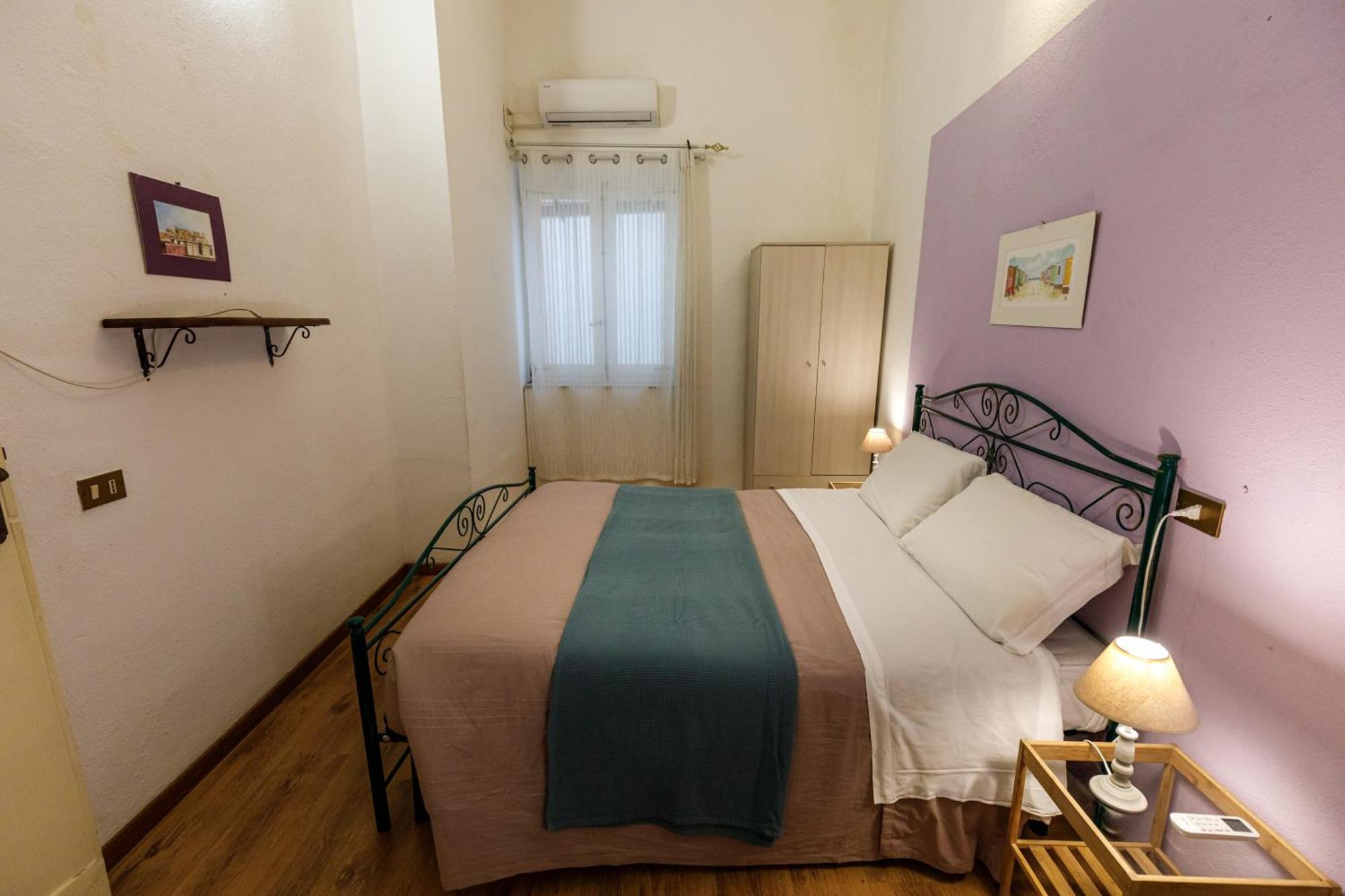 Onlyrooms III - Recommended For Under 30S Cagliari Pokoj fotografie