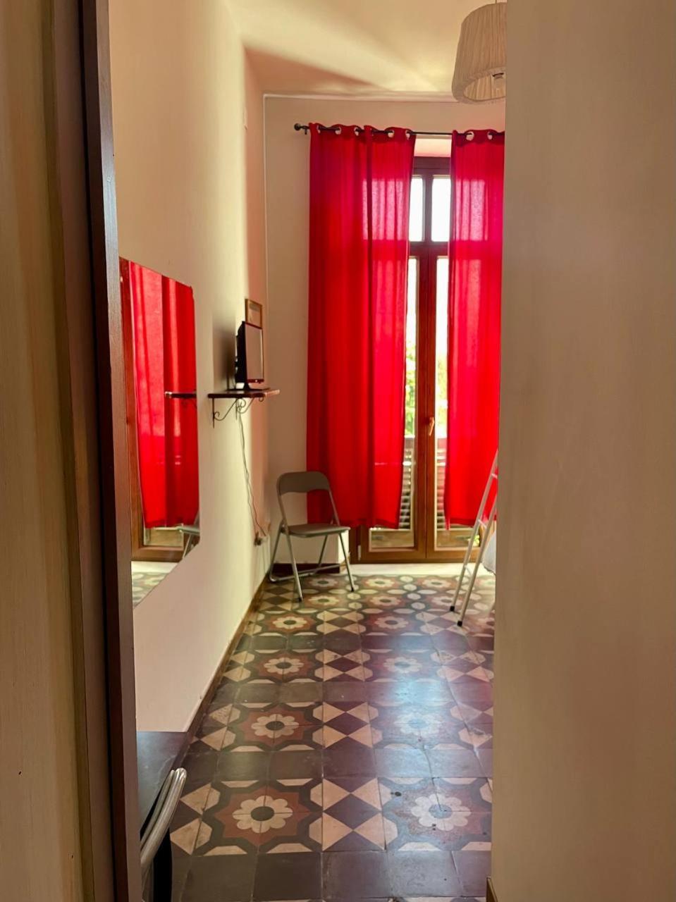 Onlyrooms III - Recommended For Under 30S Cagliari Exteriér fotografie